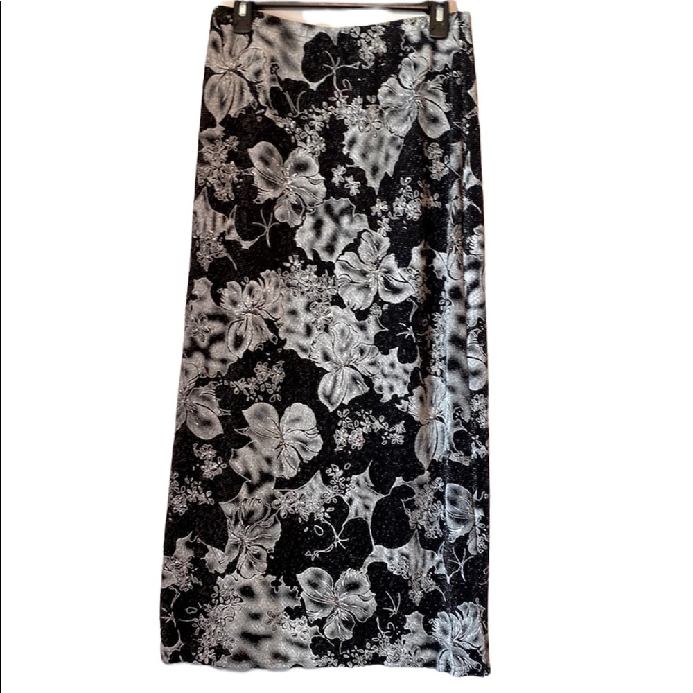 Shelli Leal Black and Cream/Gray Maxi Skirt